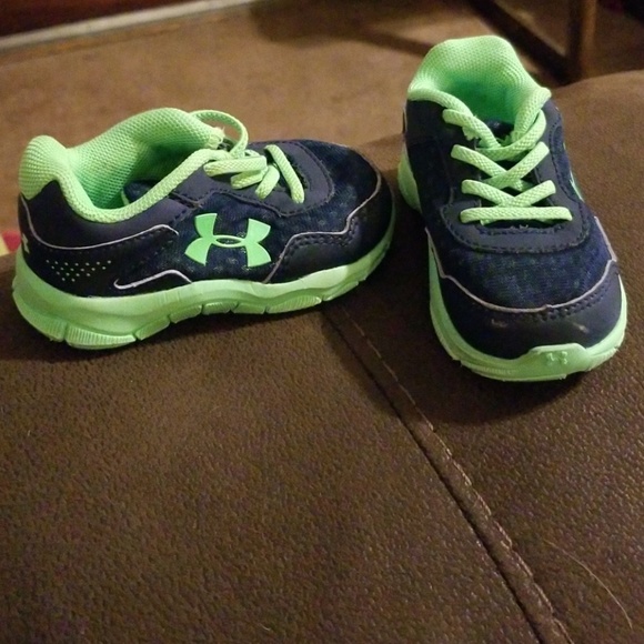 infant boy under armour shoes